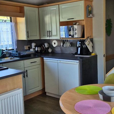 Westmorland 32 Caravan Ballantrae Exterior photo
